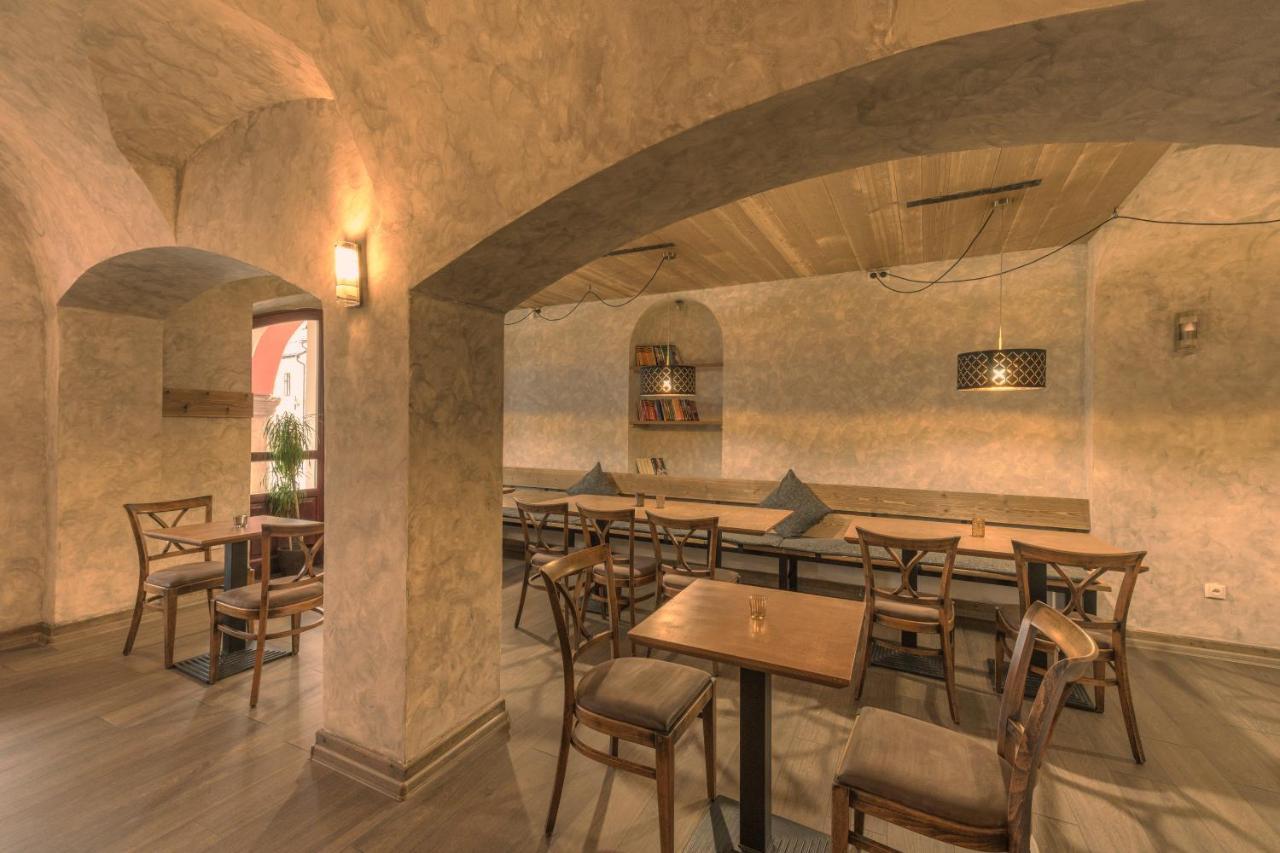 Hotel Na Stare Poste Jilemnice Exteriör bild